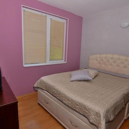 Апартамент За Гости Георгиеви Veliko Tarnovo Kültér fotó
